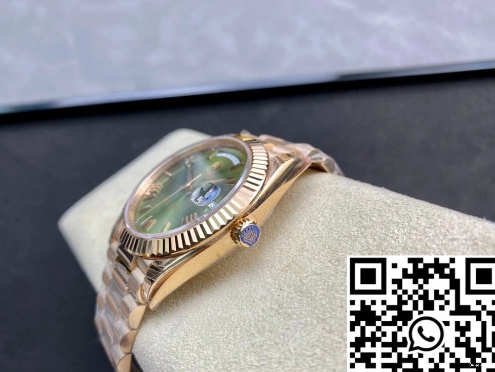 40mm 1004 Factory Green Day Date EW 228235 Dial Unisex Rolex 0807